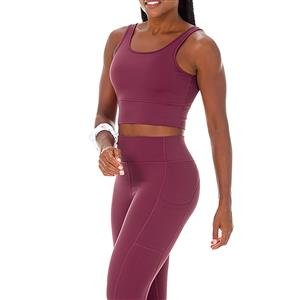 Conjunto Fitness: Top Bojo Removível Alongado + Legging Cós Alto com Bolsos e Detalhes em Trama | DiCorpo:Cor-BURGUNDY / Tamanho-G