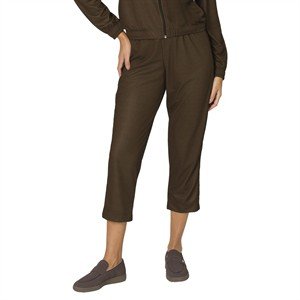 Calça Capri com Bolsos Traseiros e Textura Furadinha 