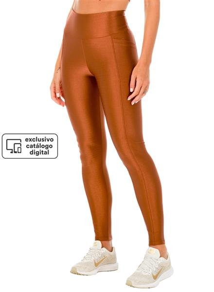 Legging Recortada Com Tecido Brilhante e Texturizada com Bolsos e Cós Alto | DiCorpo 02144