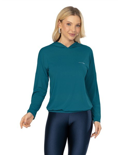 Camiseta com Capuz e Barra com Elástico – Cavas Deslocadas 12735