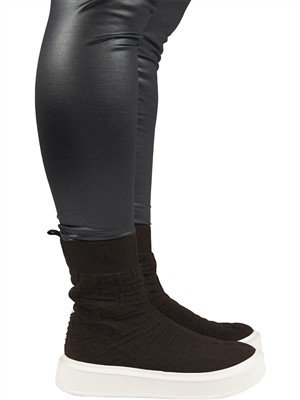 Tênis Bota Feminino em Malha Knit e com Detalhes em Relevo | DiCorpo 