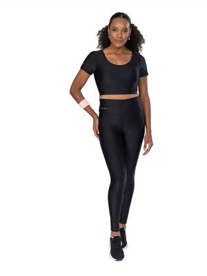 Legging Recortada com Bolsos e Cós Alto Duplo – Média Compressão 