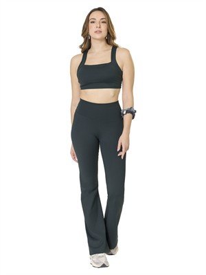 Calça Flare com Cós Alto Duplo e Zero Transparência 