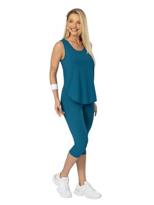 Regata com Decote U e Lateral Transpassada e Modelagem Mullet 