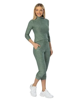 BLUSA DICORPO COM GOLA ALTA 