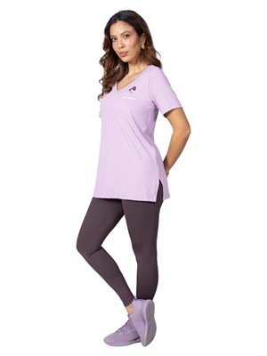 Camiseta Alongada Outubro Rosa 