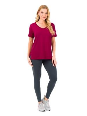 CAMISETA ALONGADA DICORPO COM FENDA NAS LATERAIS E PROTEÇÃO UV 