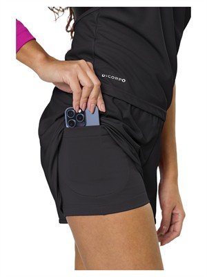 Shorts Duplo – Externo Soltinho e Interno Justo e com Bolso nas Laterais 