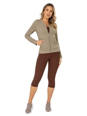 Jaqueta Fitness com Gola Subida e Bolsos Canguru 