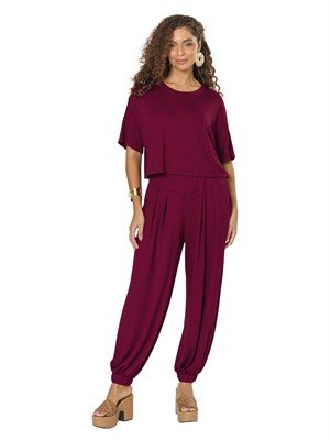 Conjunto Aladim: Blusa Encurtada Ampla + Calça Aladim com Pregas e Bolsos  