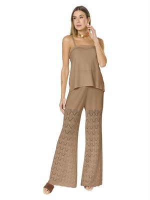 Calça Pantalona com Detalhes em Malha Retilínea 
