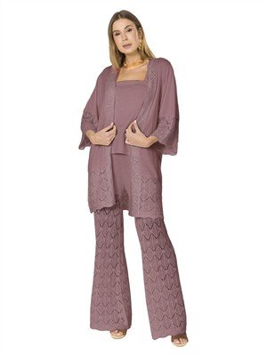 Kimono em Malha Retilínea com Mangas ¾ Amplas 