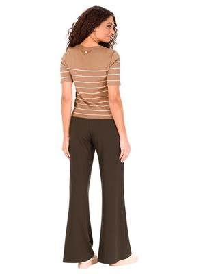 Camiseta Mangas Curtas em Tricô Leve | DiCorpo 